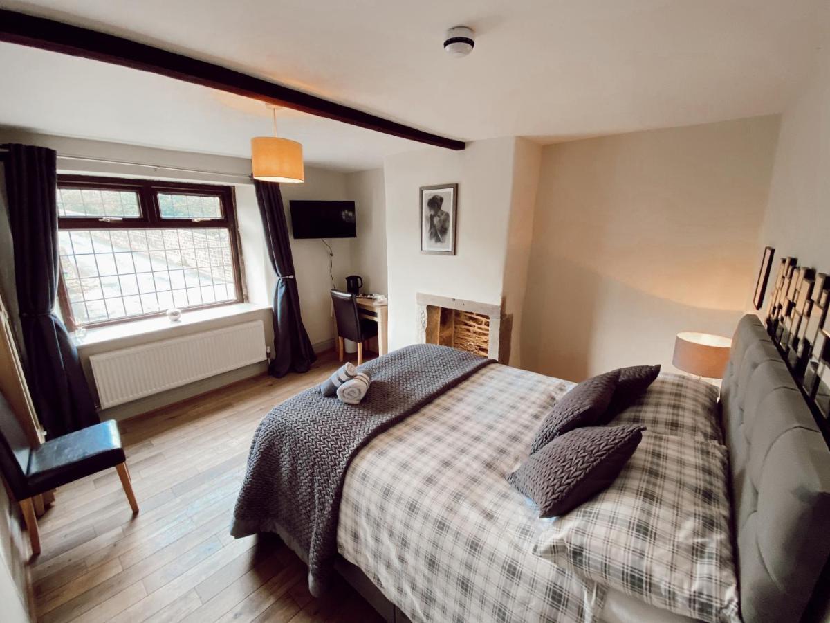 The Rushcart Inn Sowerby Bridge Extérieur photo