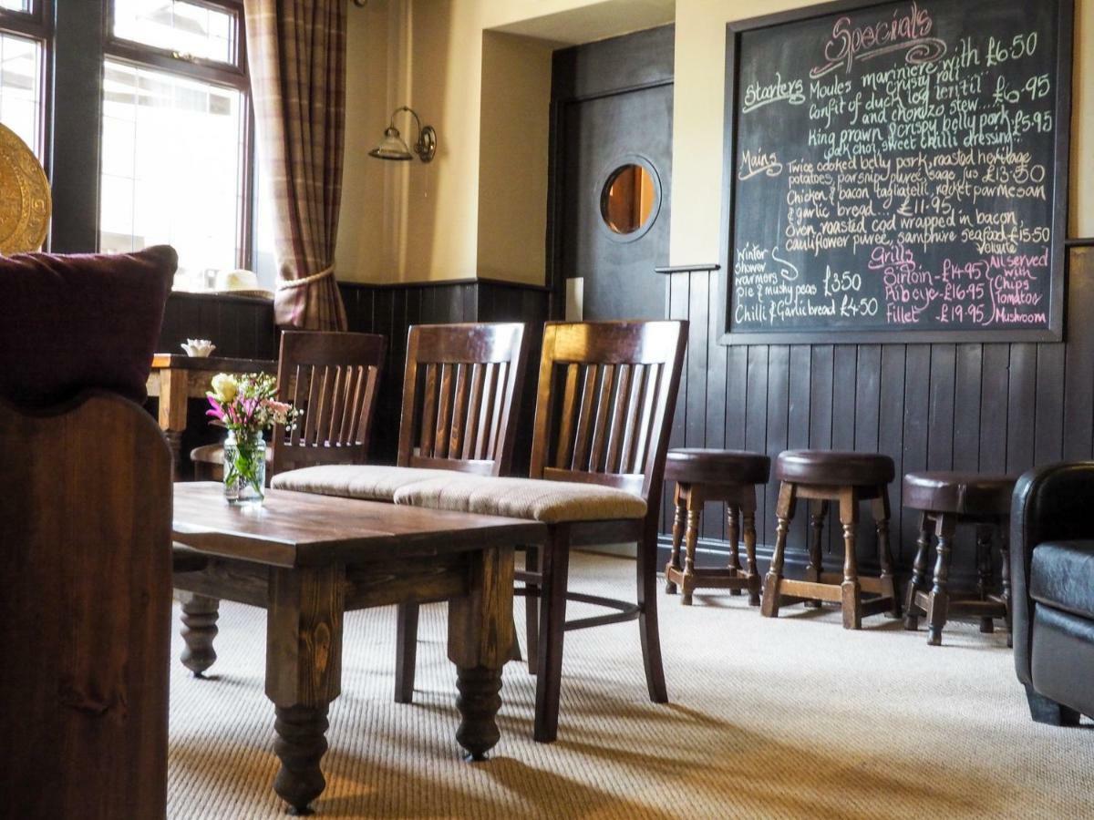 The Rushcart Inn Sowerby Bridge Extérieur photo