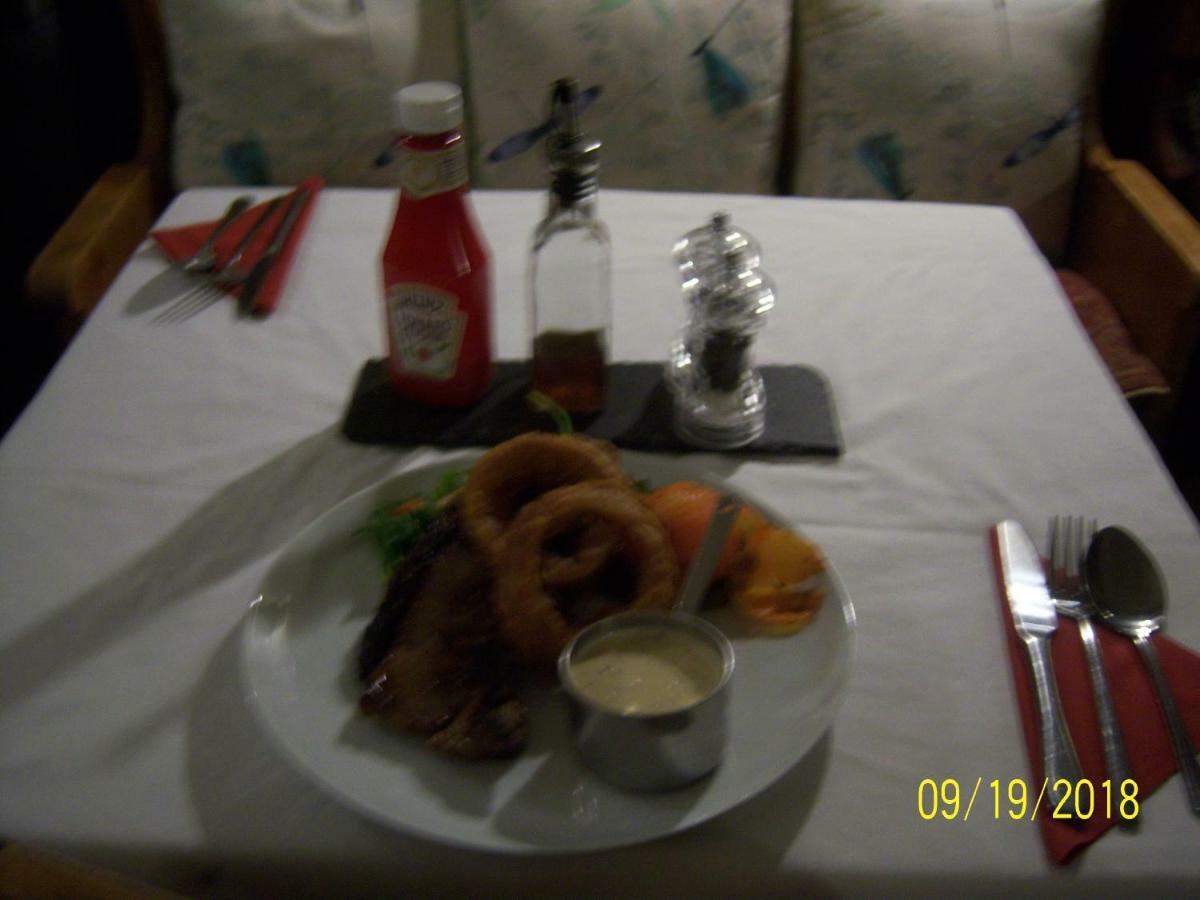 The Rushcart Inn Sowerby Bridge Extérieur photo