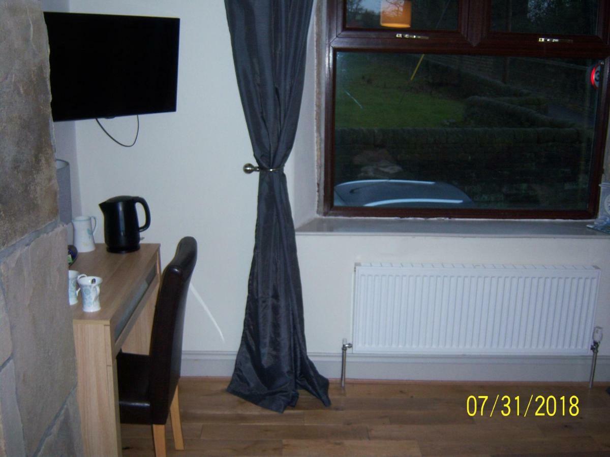 The Rushcart Inn Sowerby Bridge Extérieur photo