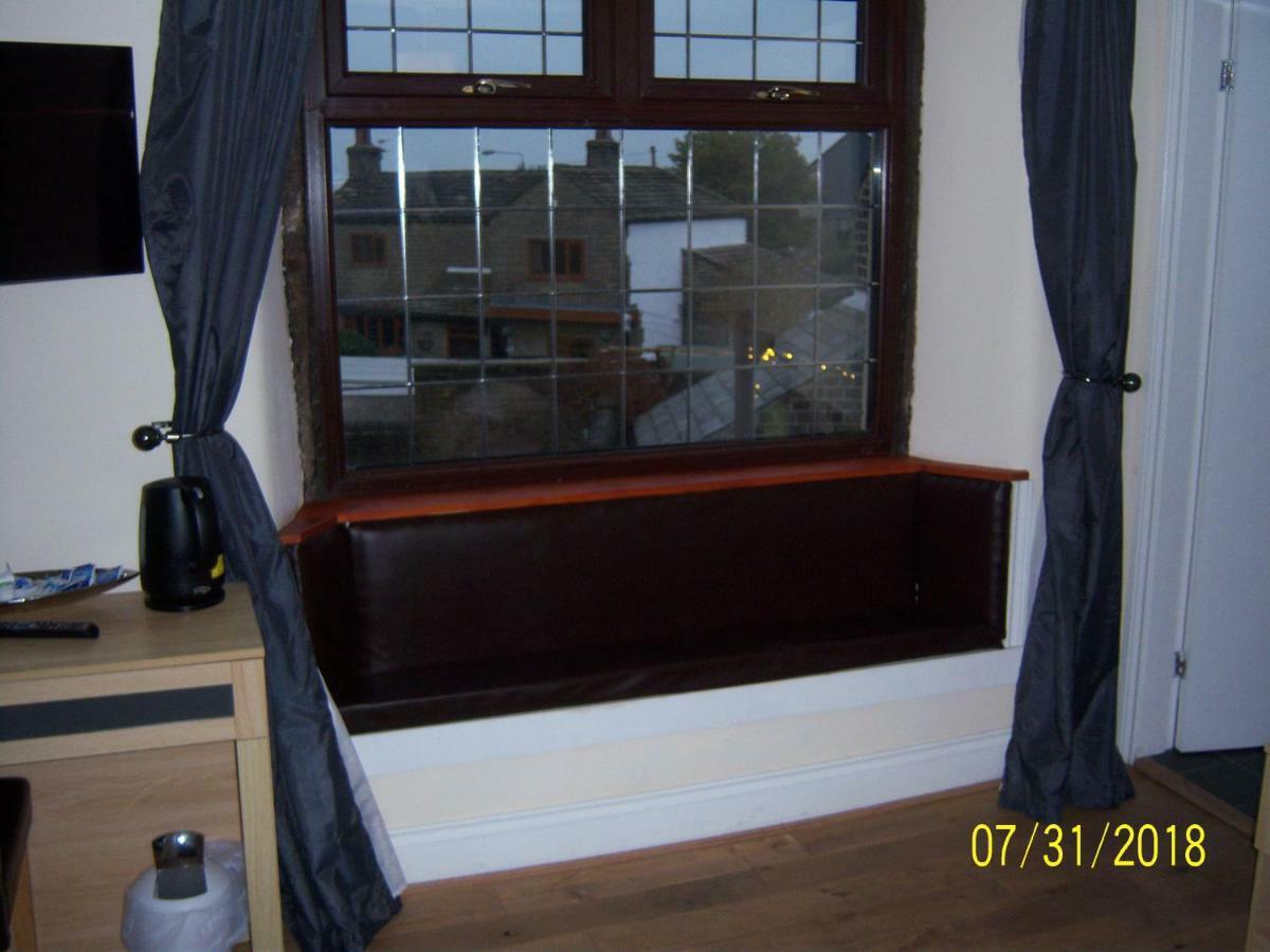 The Rushcart Inn Sowerby Bridge Extérieur photo