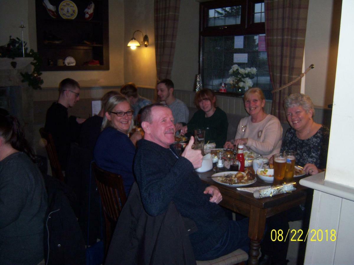 The Rushcart Inn Sowerby Bridge Extérieur photo
