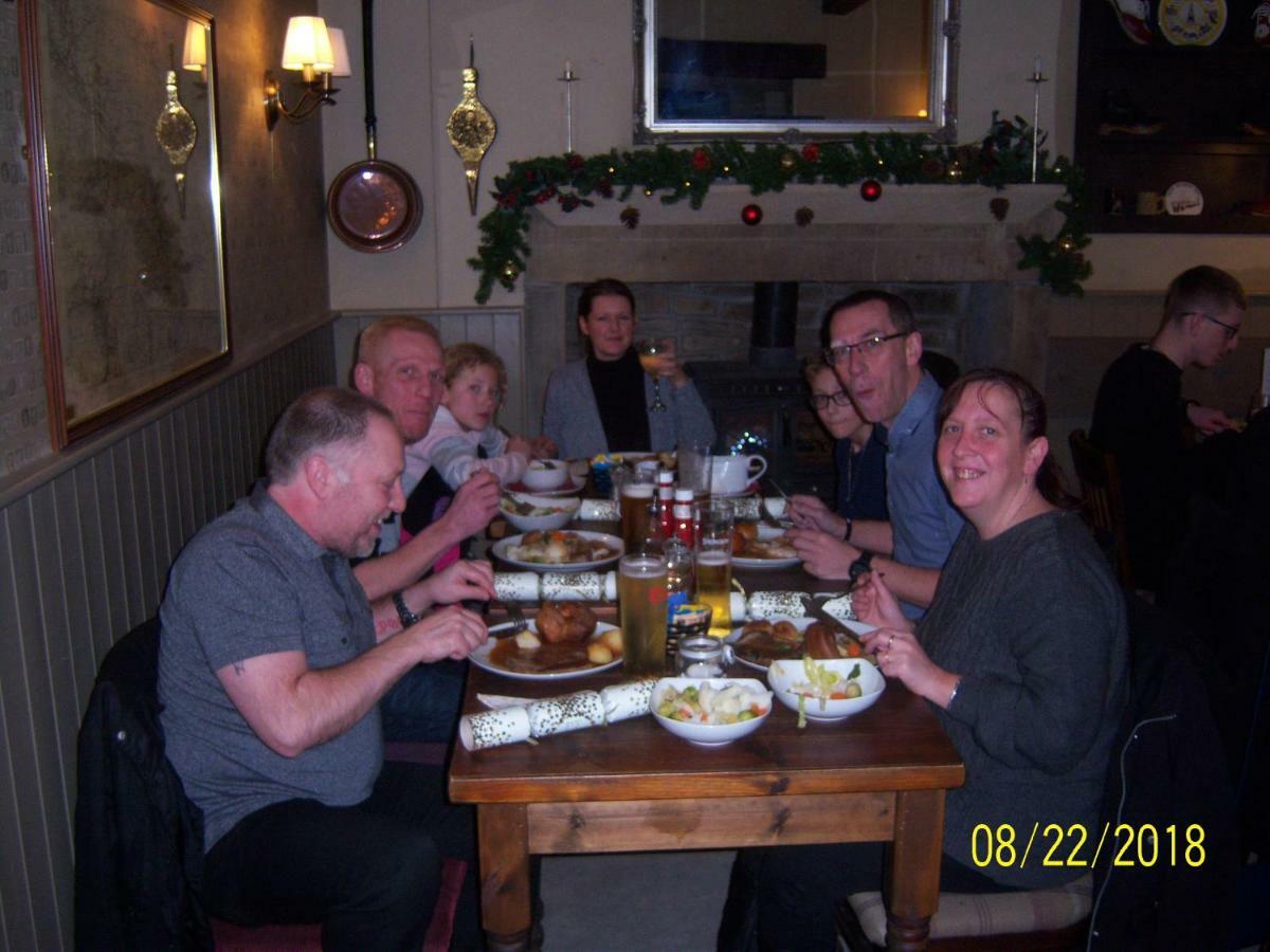 The Rushcart Inn Sowerby Bridge Extérieur photo