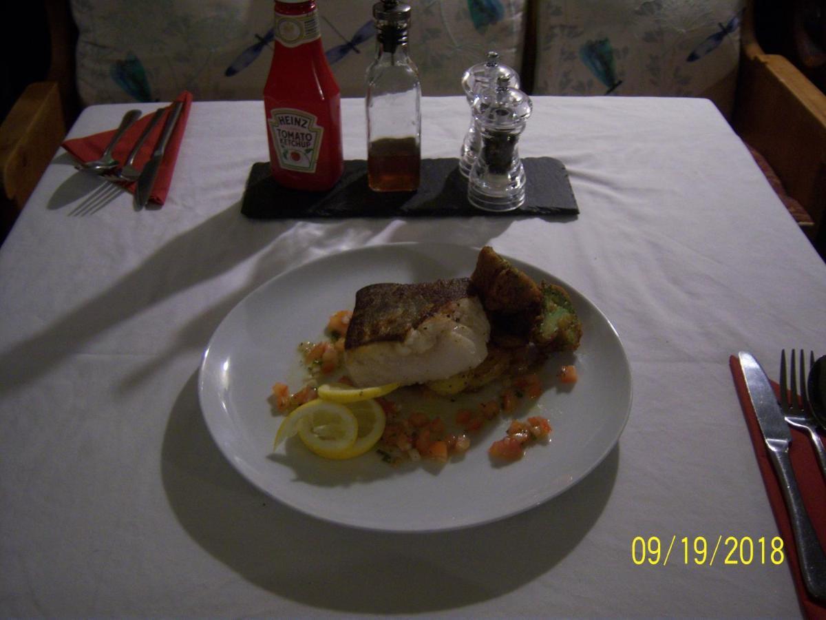 The Rushcart Inn Sowerby Bridge Extérieur photo